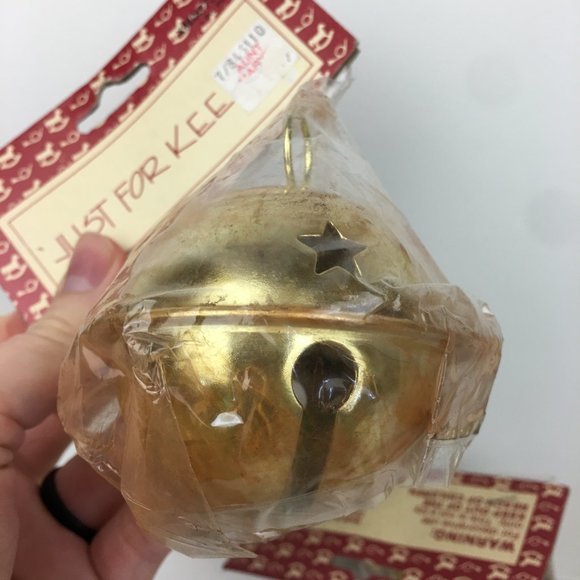 Vtg 3 Just For Keeps Gold Metal Christmas Holiday Bells with Star Shapes Craft - Picture 6 of 12